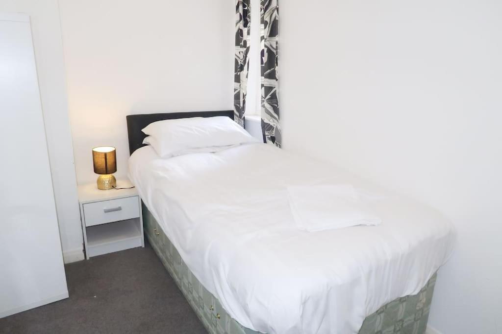 Apartment Farina No8, 3 Bedroom Sea View Sleeping 7 Guests Bridlington