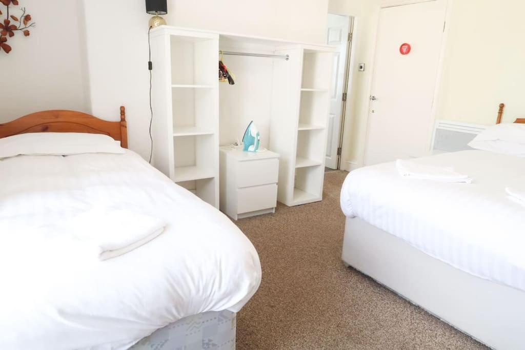 Farina No8, 3 Bedroom Sea View Sleeping 7 Guests