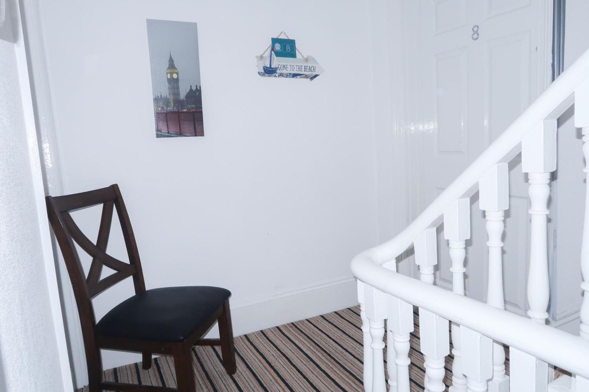 Apartment Farina No8, 3 Bedroom Sea View Sleeping 7 Guests *